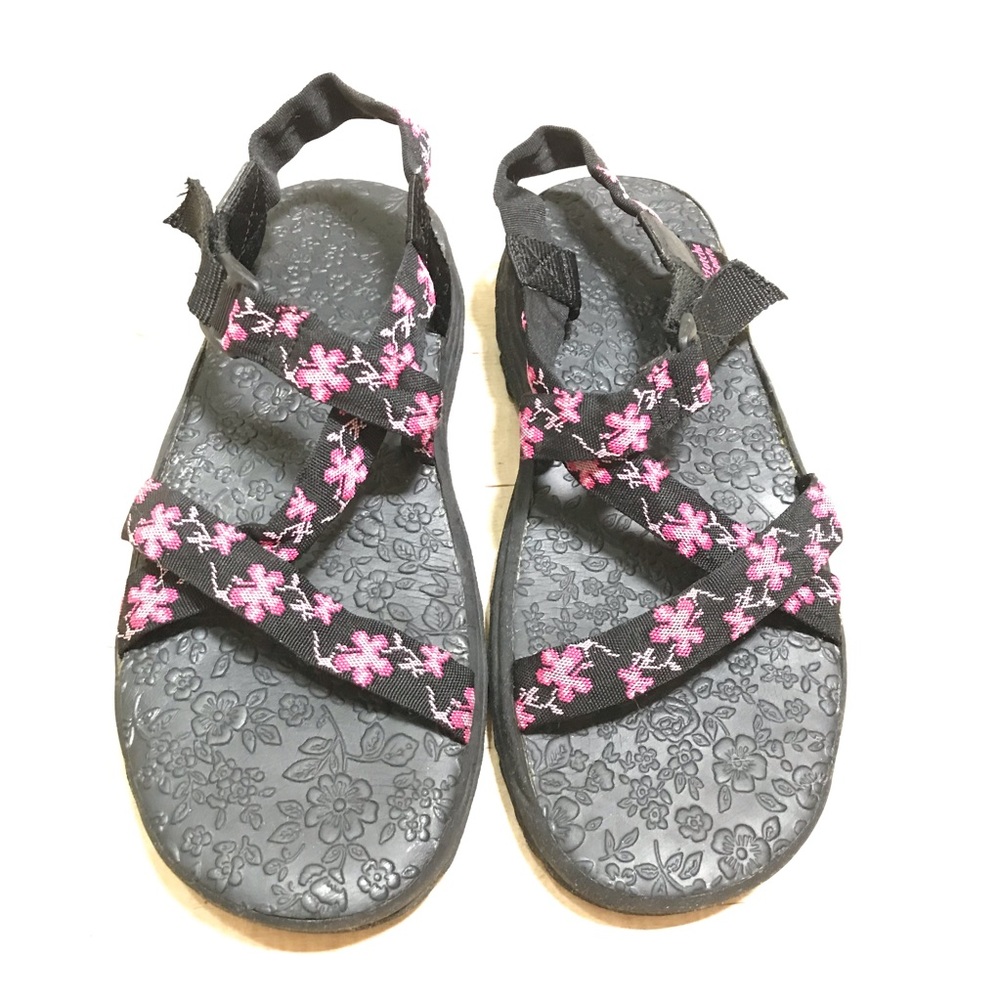 Gotcha Sport Sandals Size 9 Floral Black Pink